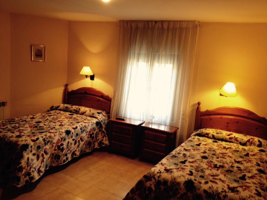 Hostal Nicolas Medinaceli Værelse billede